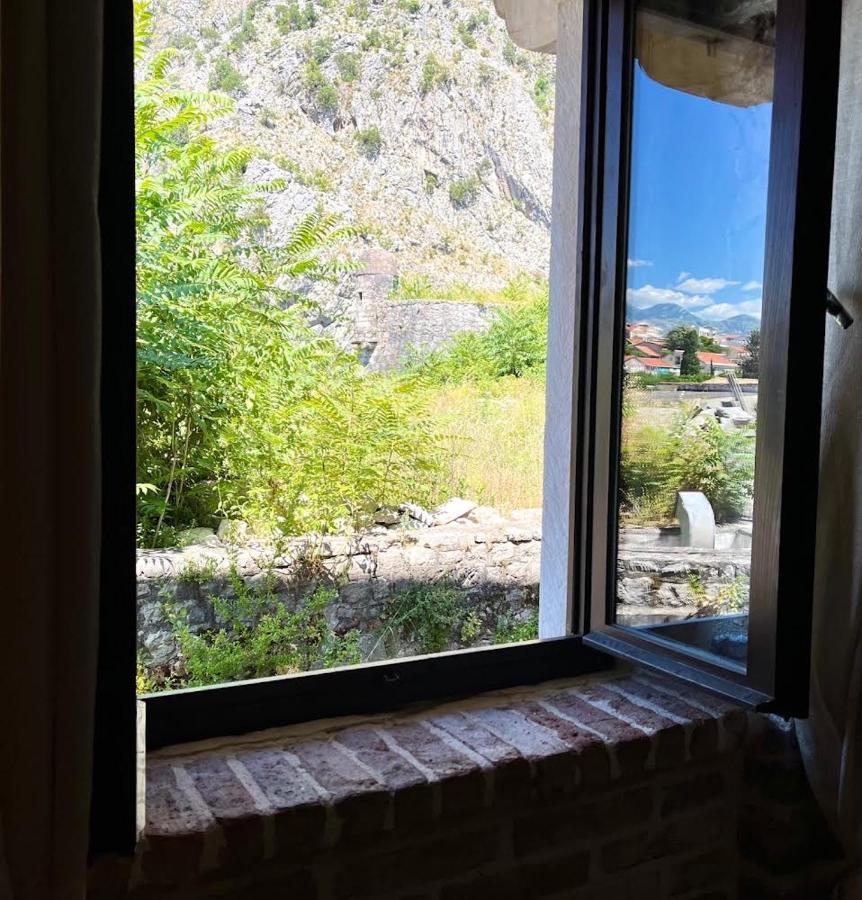 Una Apartments Kotor Eksteriør bilde